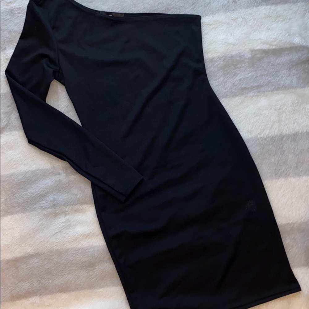 Black One-Shoulder Mini Dress🖤